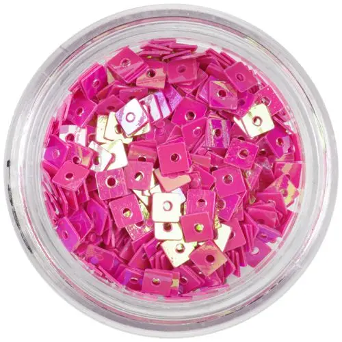 Körömdísz - korall lyukas négyzetek