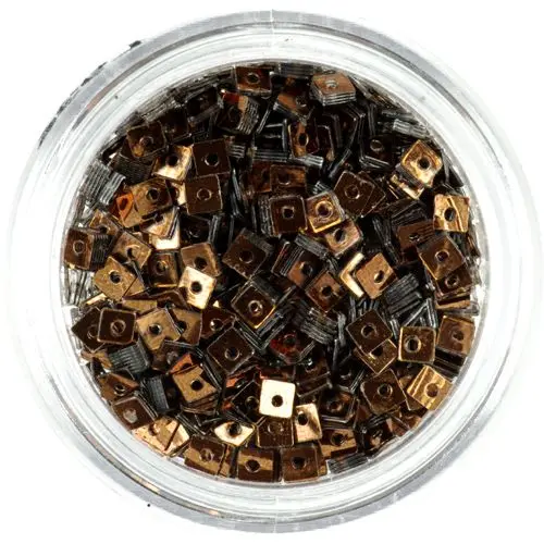 Lyukas díszítő négyzetek - bronz